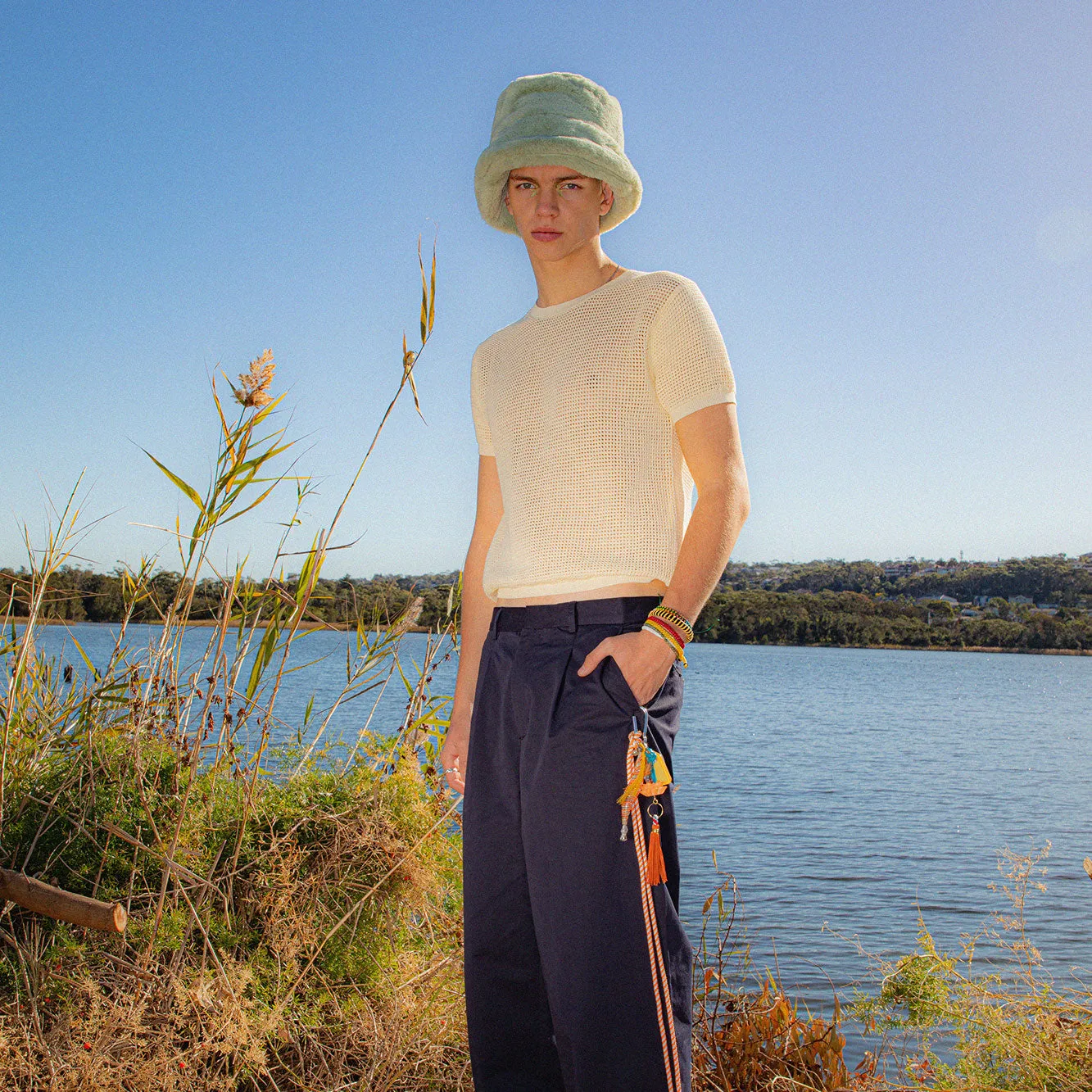 NAVY SLOUCH PANT